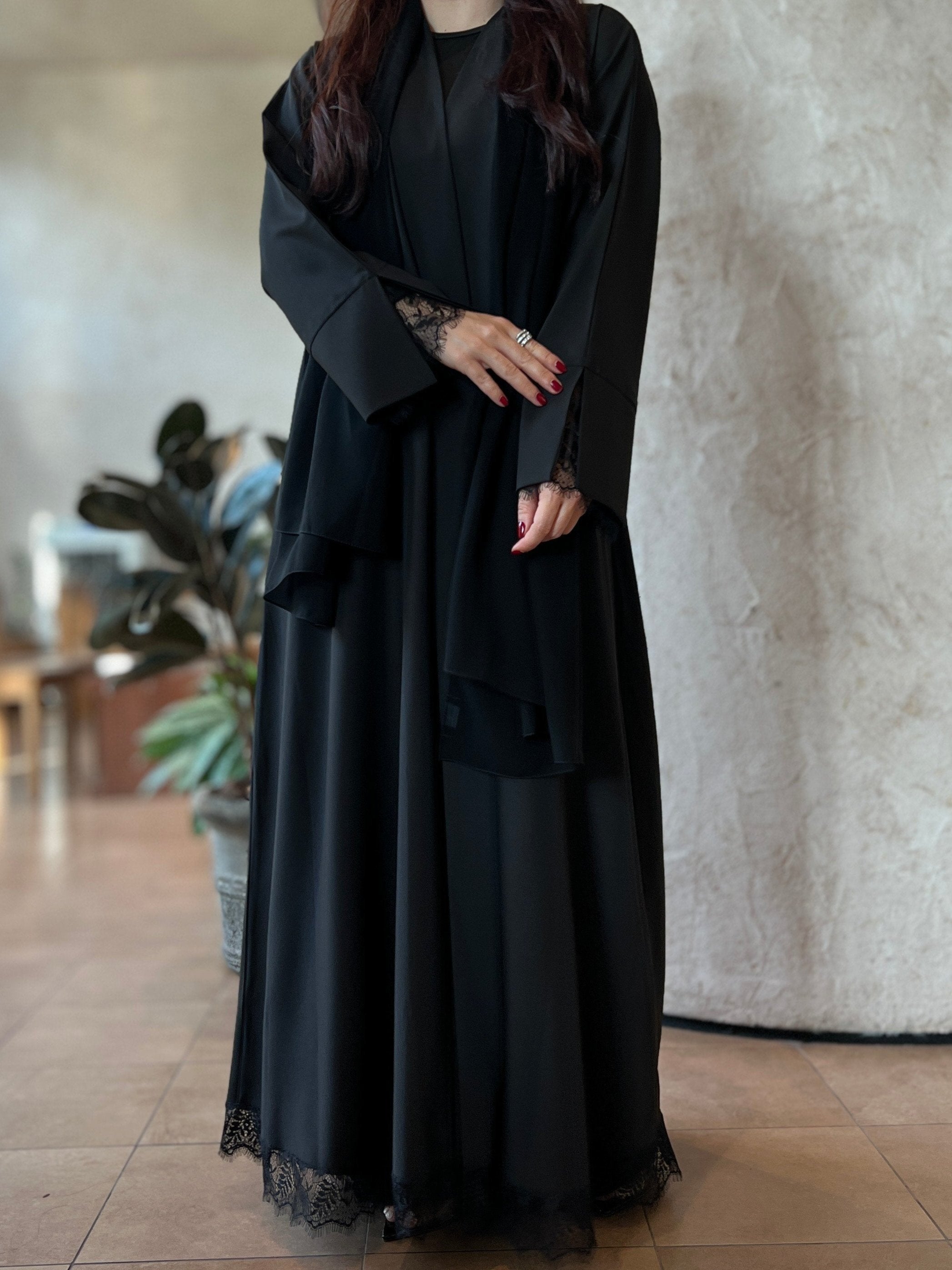 3.1 Dentelle (Abaya & Shela)